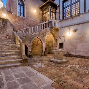 Ca' Nobile Corner 3*, Veneza Itália